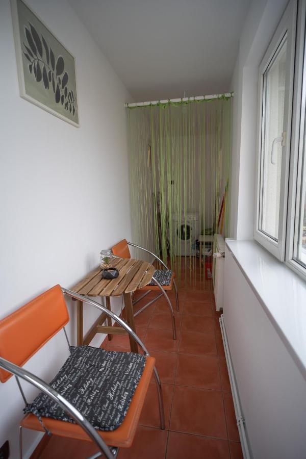 Spacious 2Br Dristor Apartment Bukarest Kültér fotó