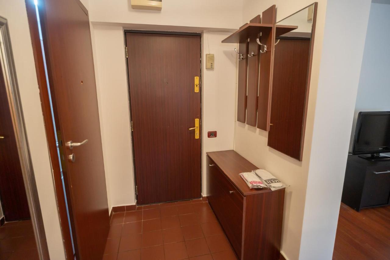 Spacious 2Br Dristor Apartment Bukarest Kültér fotó